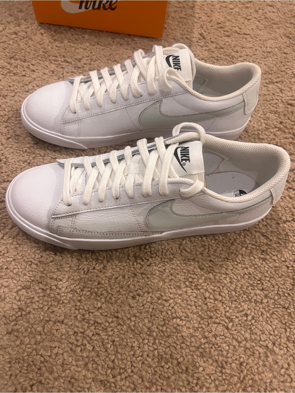 Men’s Nike Blazer Low- White Low-Top with Light Turquoise Grey Swoosh- Size 8.5